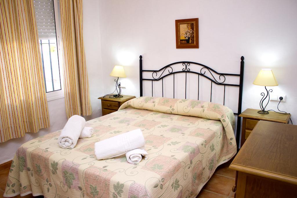 Villa La Dehesa Conil De La Frontera Room photo